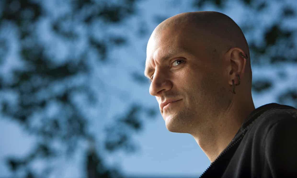 Image of author China Miéville